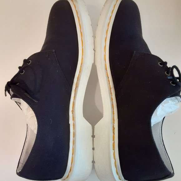 Dr Martens Lester Shoes main image 7